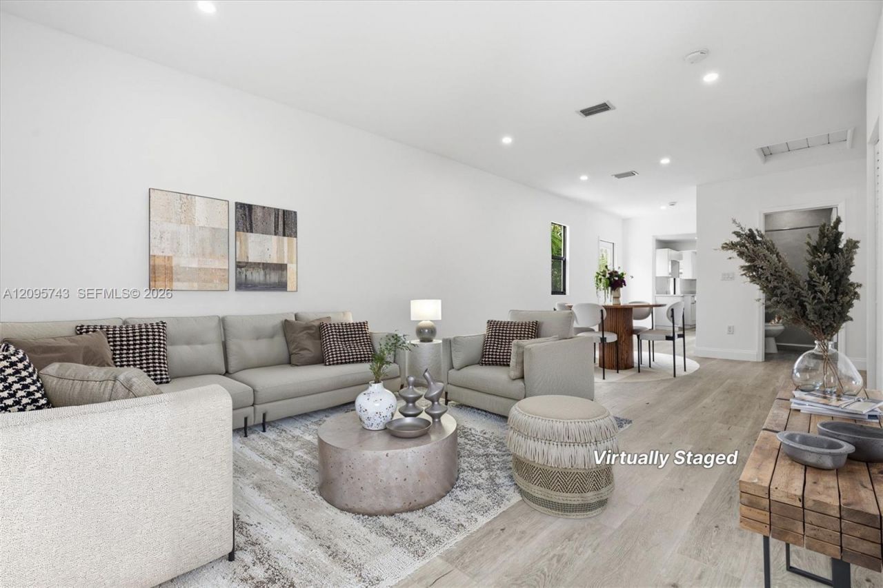 4237 SW 7th St , Miami, FL 33134 Photo