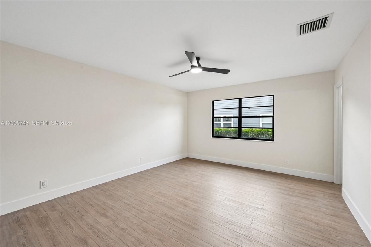 9095 SE Hobe Ridge Ave , Hobe Sound, FL 33455 Photo