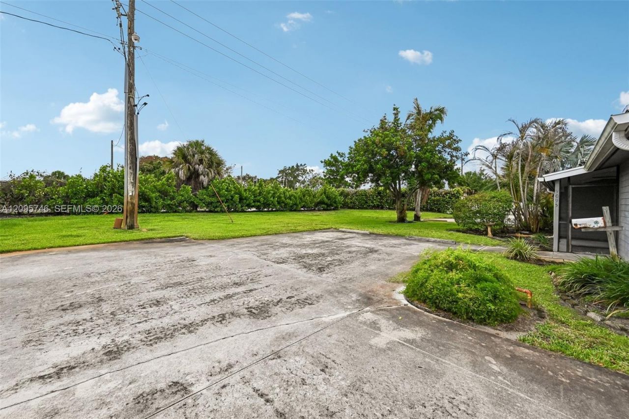 9095 SE Hobe Ridge Ave , Hobe Sound, FL 33455 Photo
