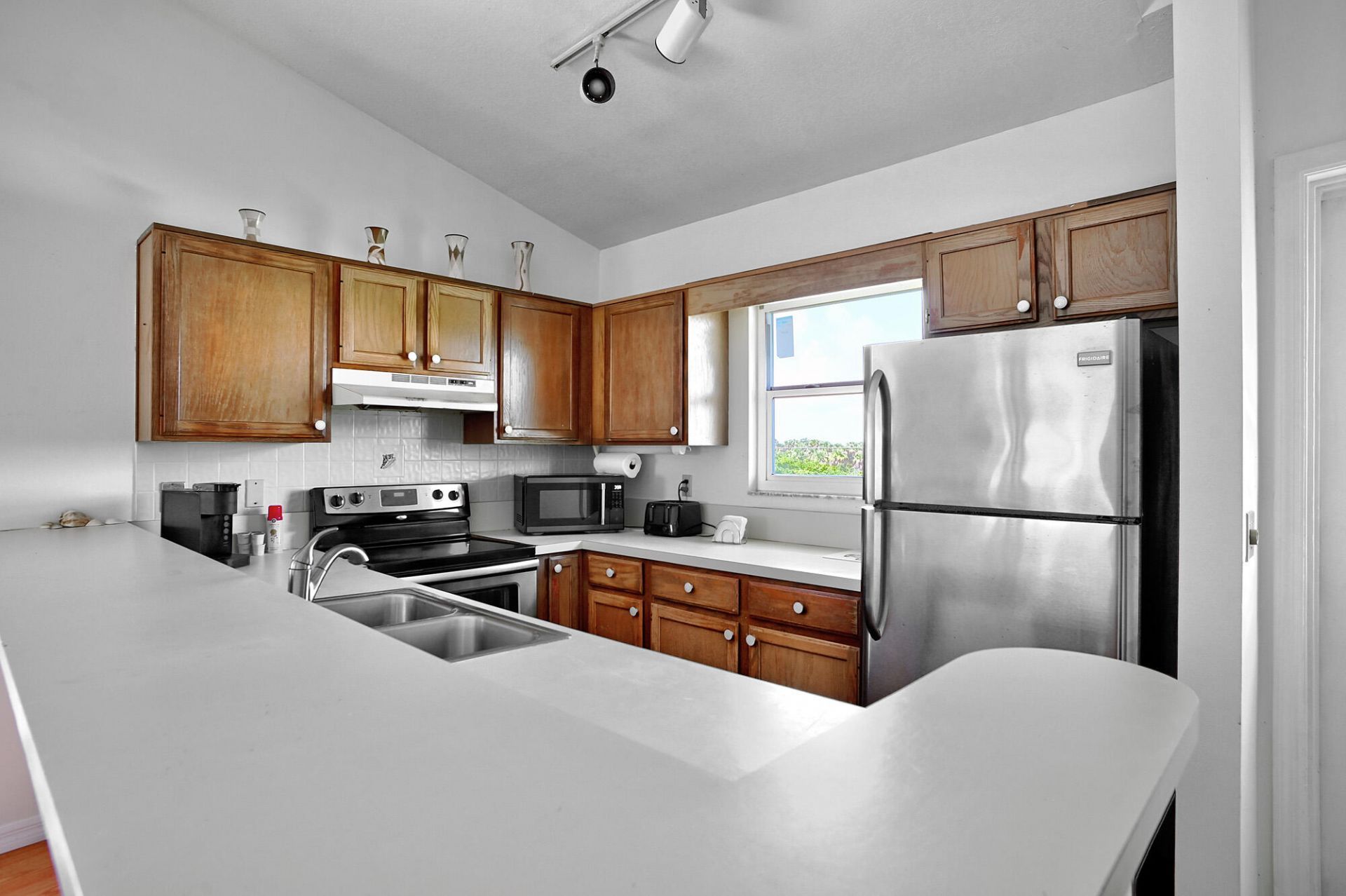 8515 8517/8519 Highway A1a S, Melbourne Beach, FL 32951 Photo