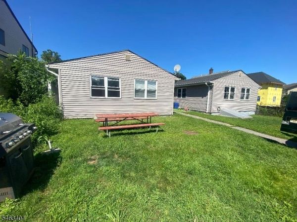 35 Paterson Ham Burg Tpk, Riverdale, NJ 07457