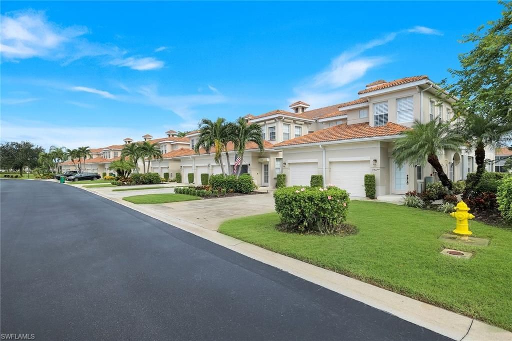 3058 Driftwood Way, Unit 4407, Naples, FL 34109 Photo