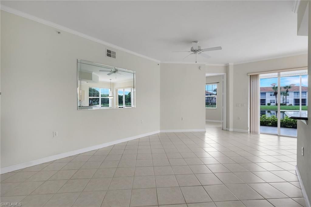 3058 Driftwood Way, Unit 4407, Naples, FL 34109 Photo