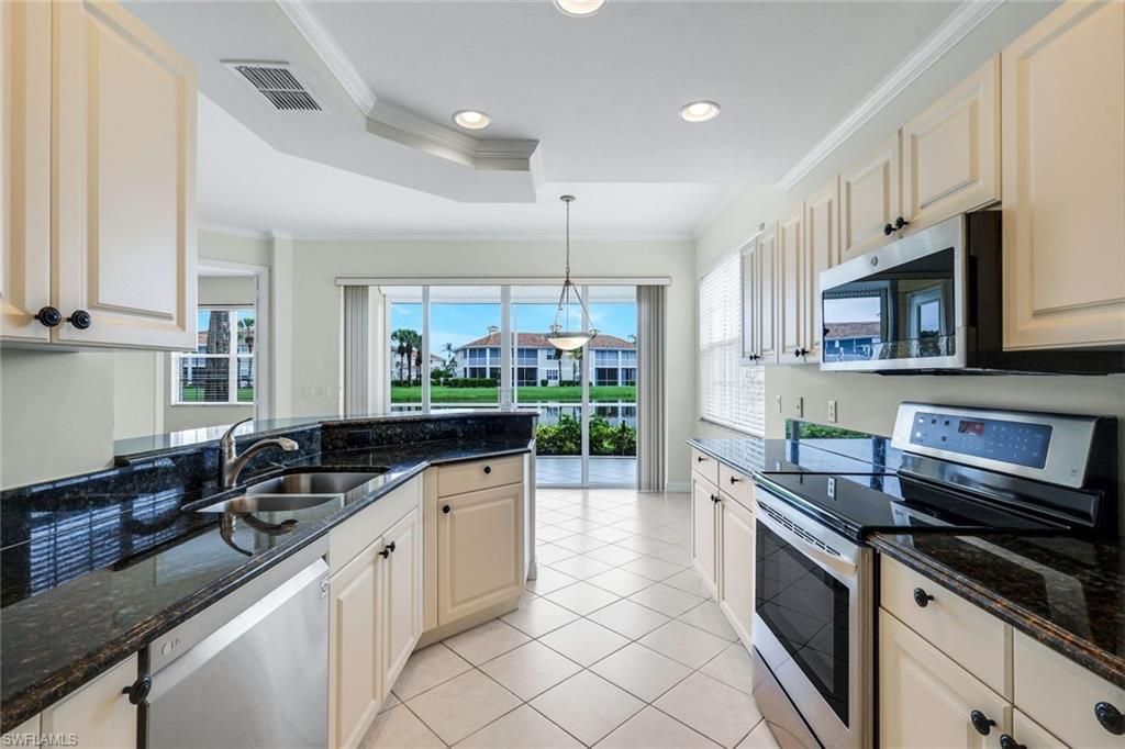 3058 Driftwood Way, Unit 4407, Naples, FL 34109 Photo