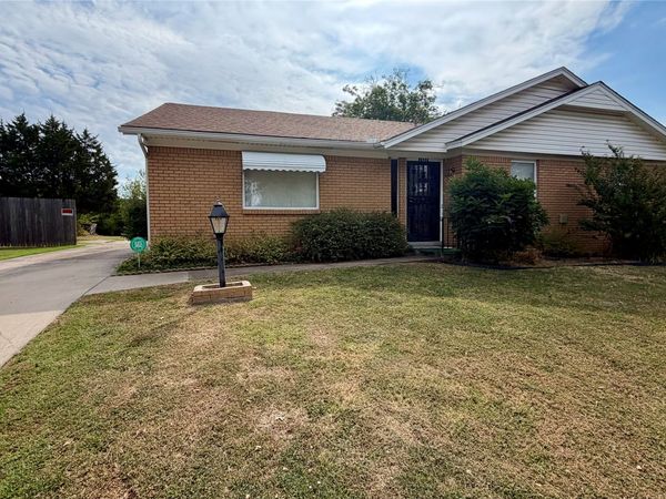 2433 S 104th Avenue, Tulsa, OK 74129