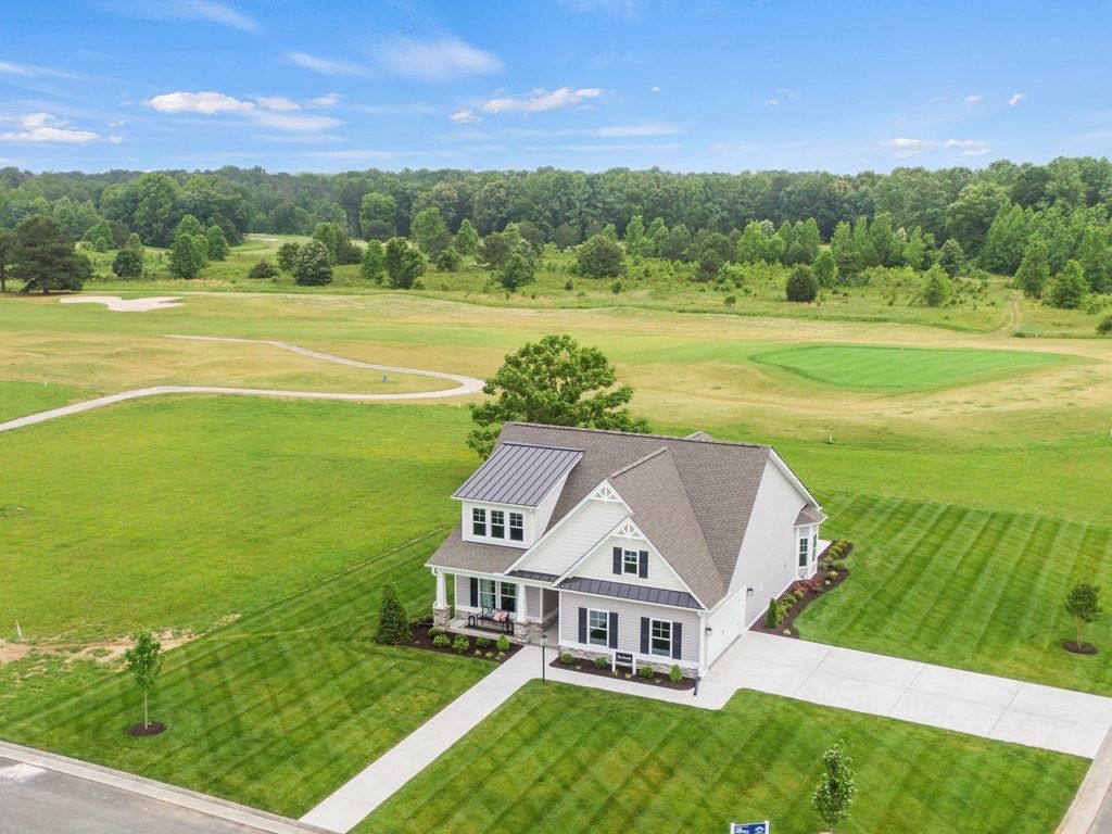 57 Hobbs Hole Lane, Tappahannock, VA 22560 Main Photo