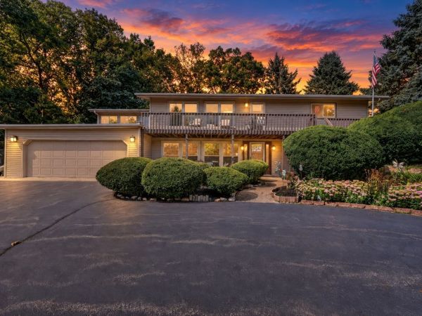 5751 Heatherwood Lane, Rockford, IL 61109