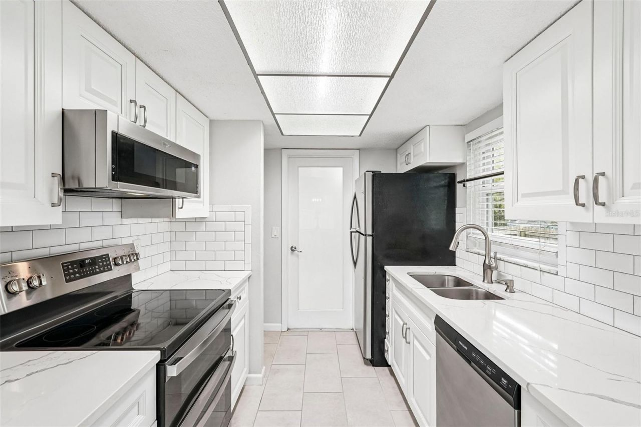 8710 Filson Place, Sarasota, FL 34231 Photo