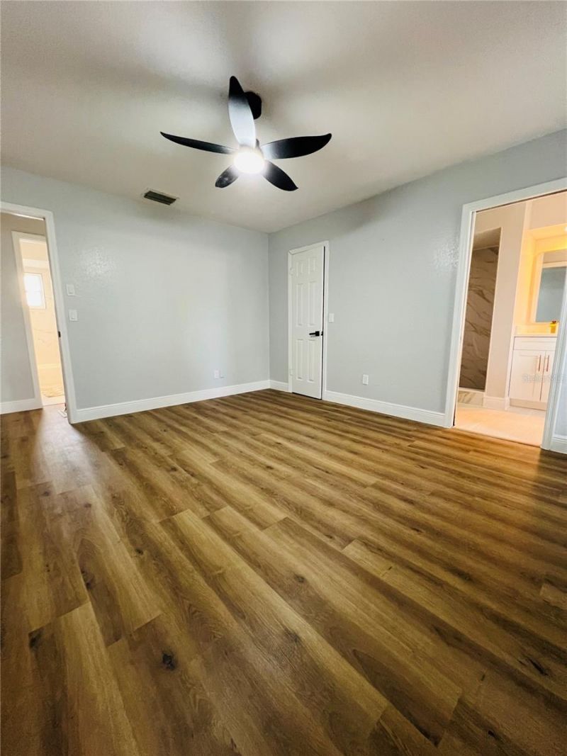 12195 71st Way, Largo, FL 33773 Photo