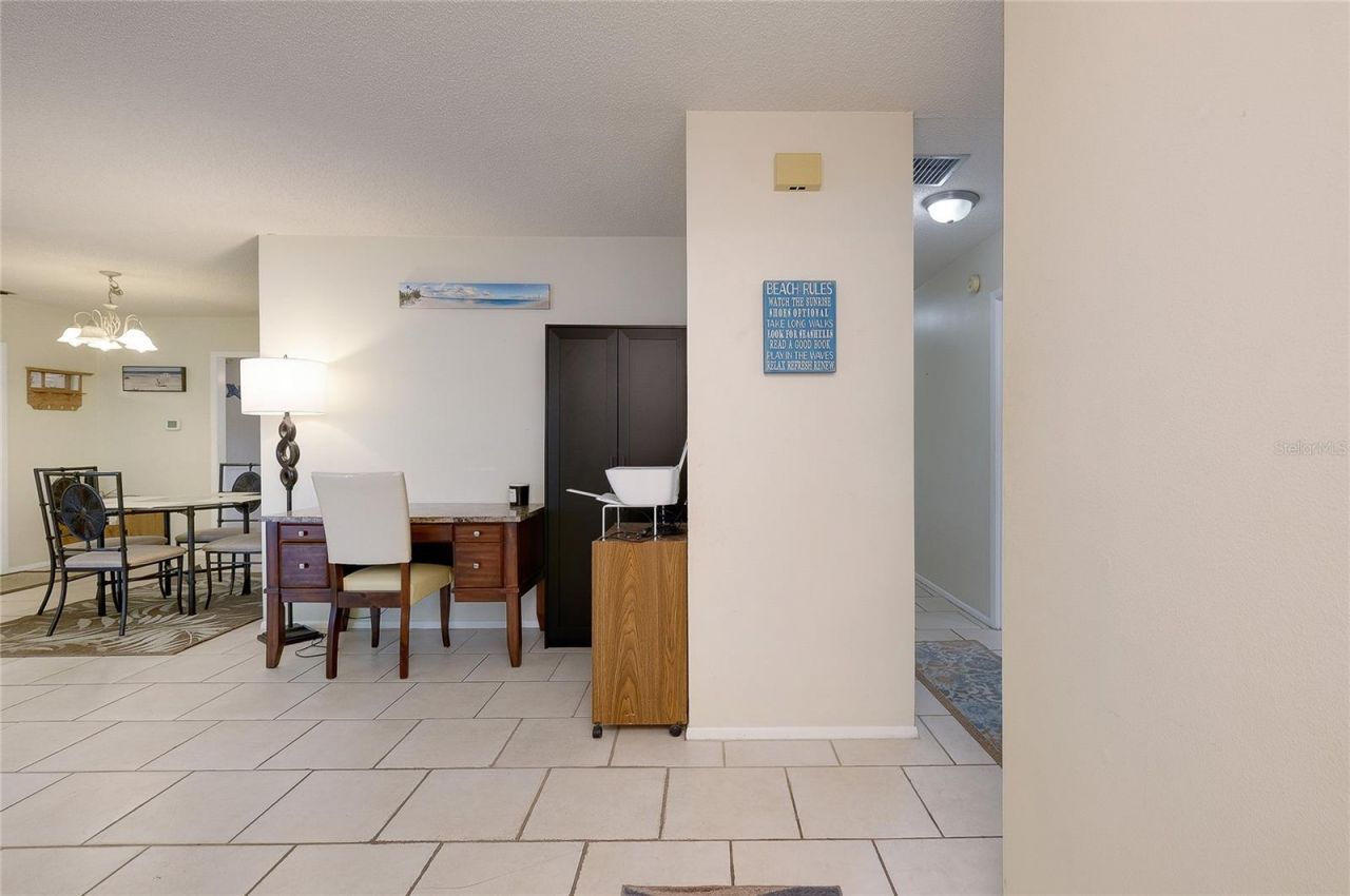 2013 38th Street W, Bradenton, FL 34205 Photo