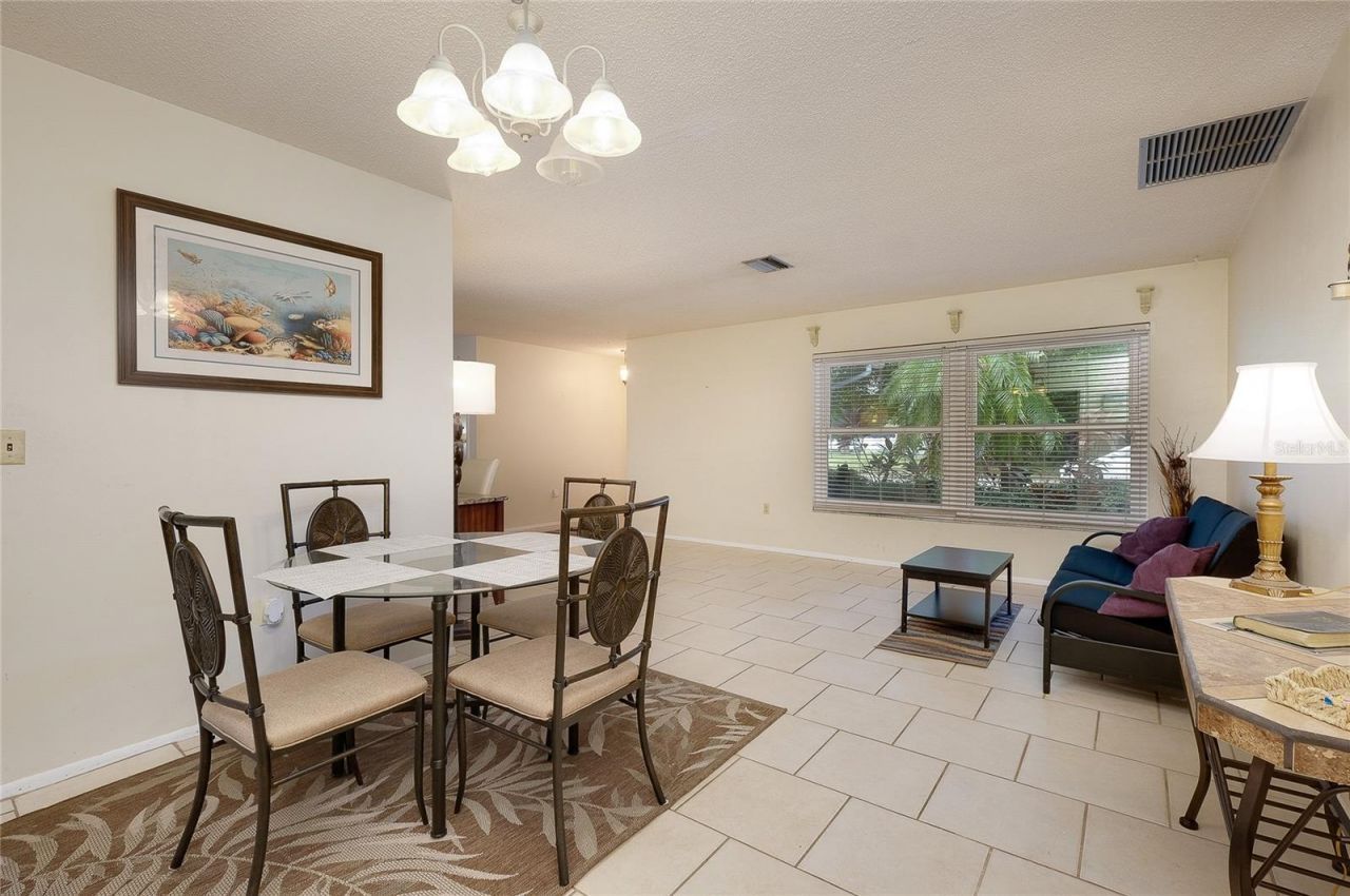 2013 38th Street W, Bradenton, FL 34205 Photo