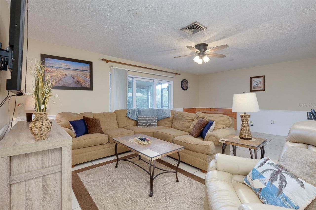 2013 38th Street W, Bradenton, FL 34205 Photo