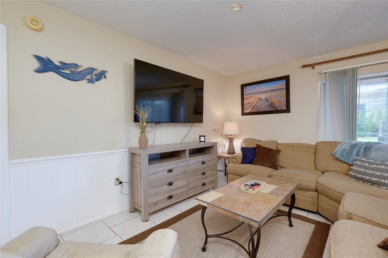 2013 38th Street W, Bradenton, FL 34205 Photo