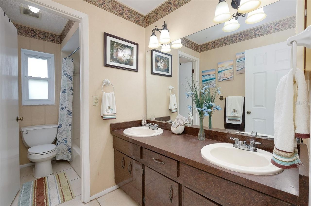 2013 38th Street W, Bradenton, FL 34205 Photo