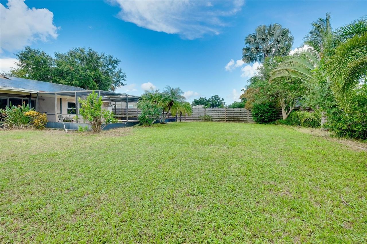 2013 38th Street W, Bradenton, FL 34205 Photo