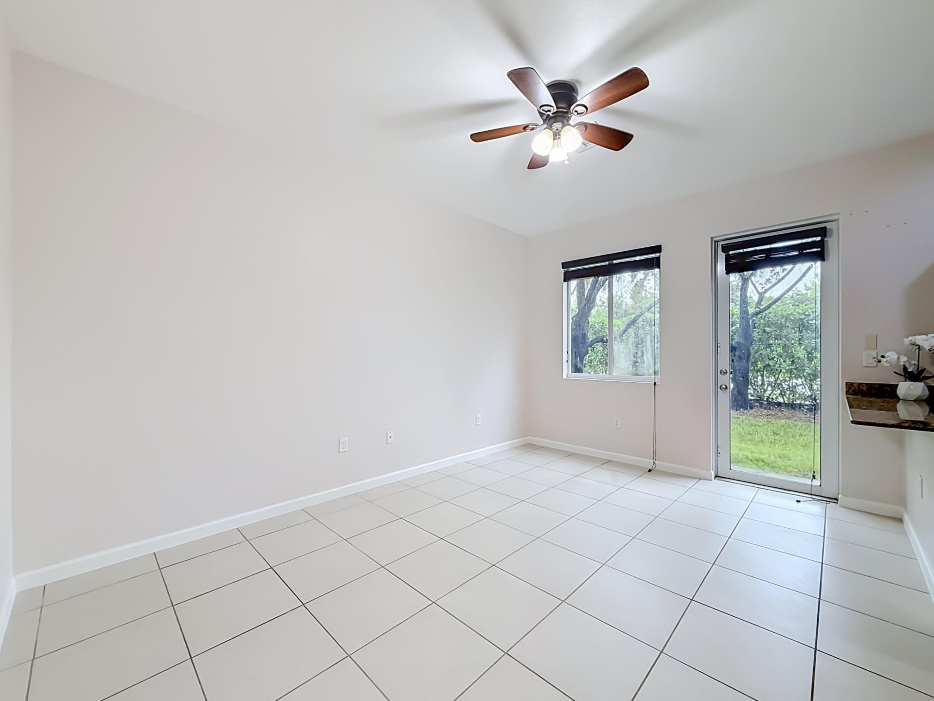 1366 NW 214th Terrace, Miami Gardens, FL 33169 Photo