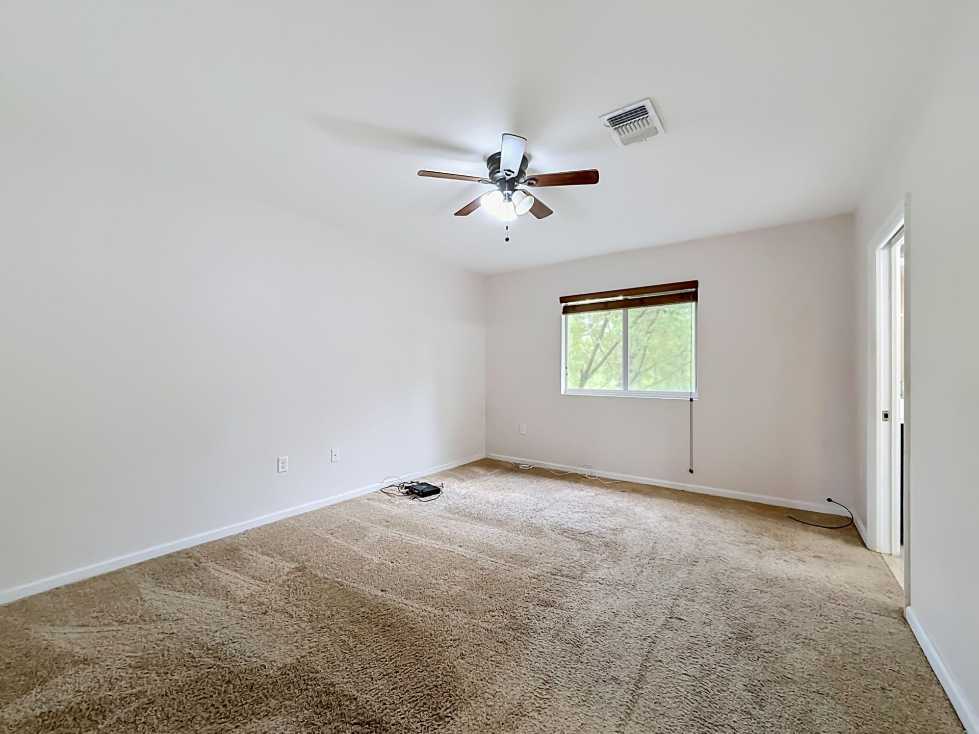 1366 NW 214th Terrace, Miami Gardens, FL 33169 Photo