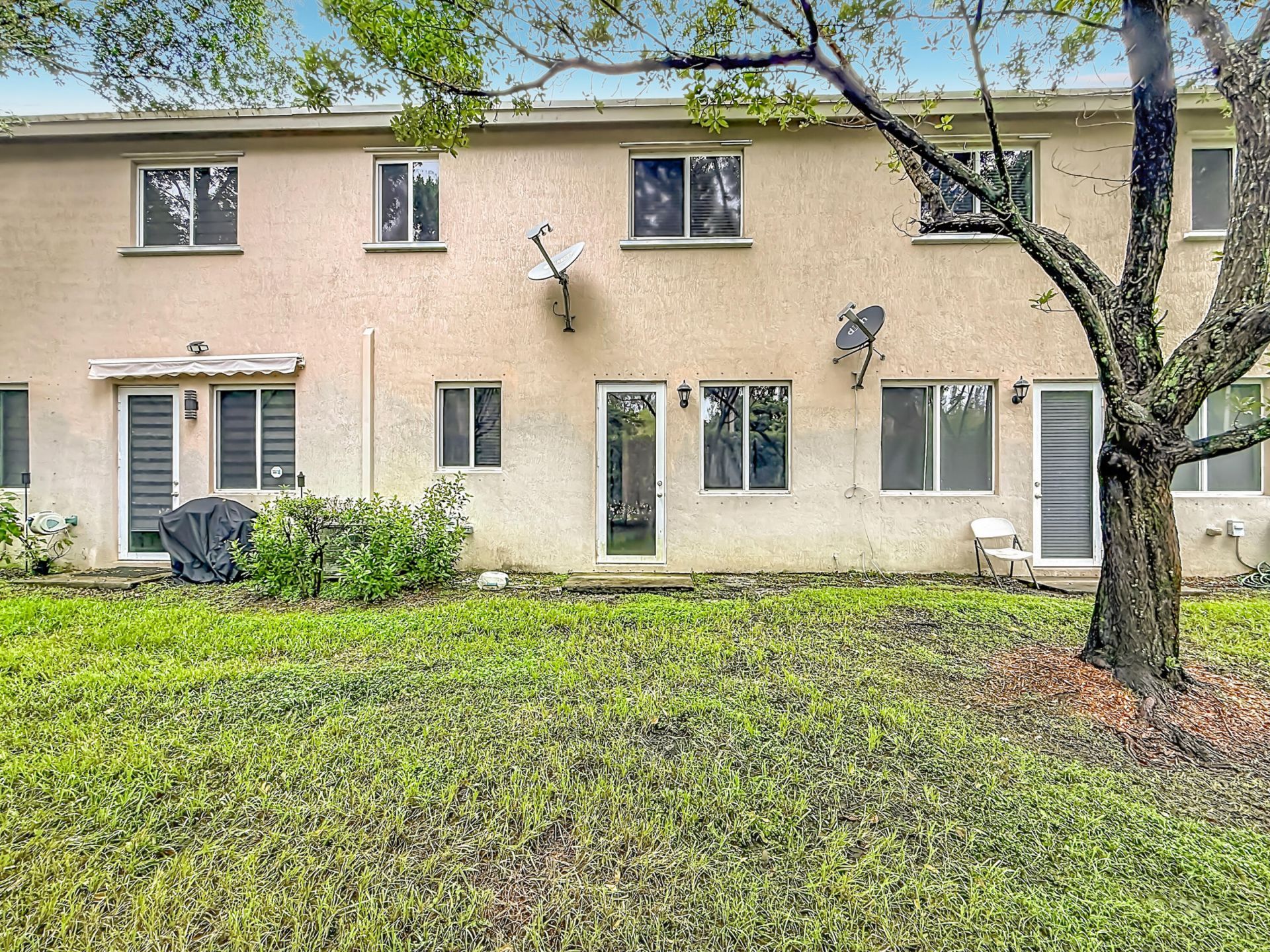 1366 NW 214th Terrace, Miami Gardens, FL 33169 Photo