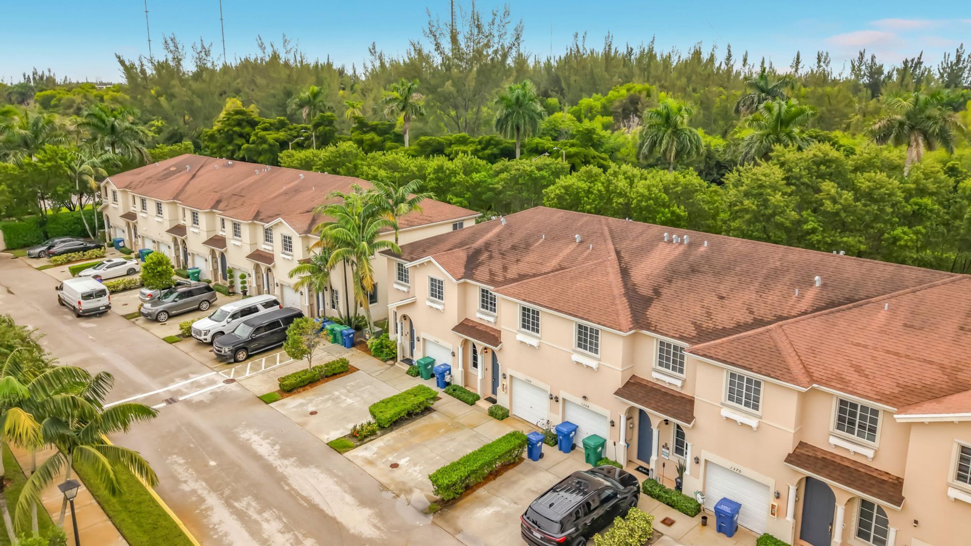 1366 NW 214th Terrace, Miami Gardens, FL 33169 Photo