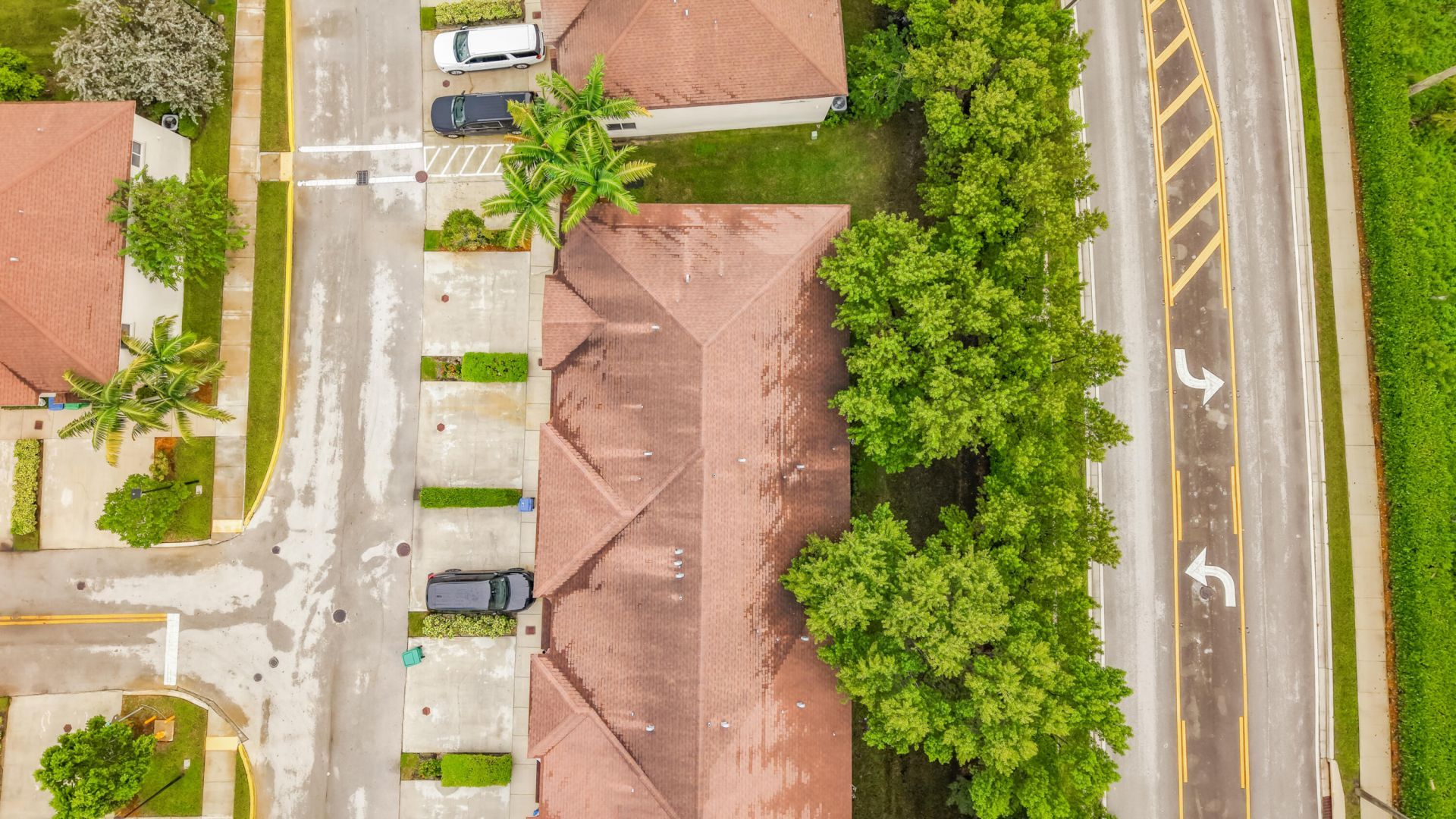 1366 NW 214th Terrace, Miami Gardens, FL 33169 Photo