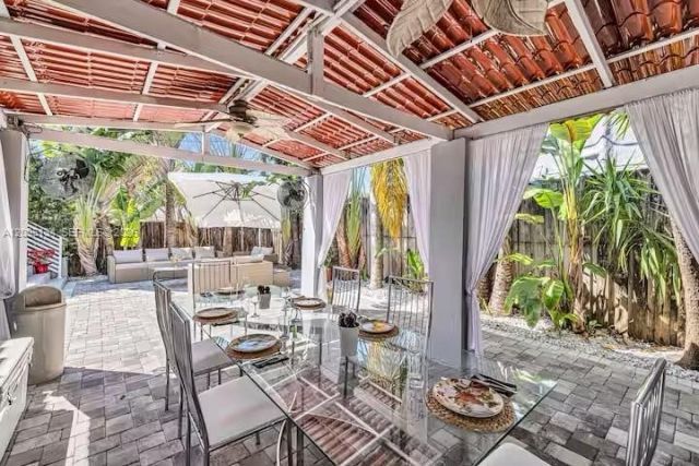 2263 SW 12th St, Miami, FL 33135 Photo