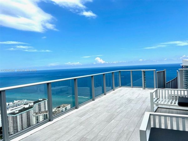 4010 S S Ocean Dr , Unit T4301-PENT, Hollywood, FL 33019