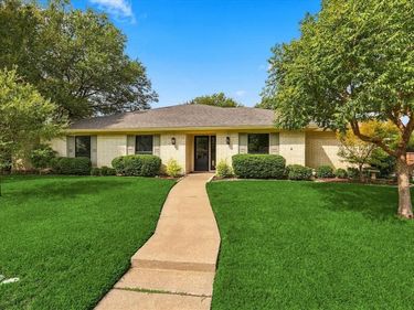 5104 Blue Sage Road, Fort Worth, TX 76132