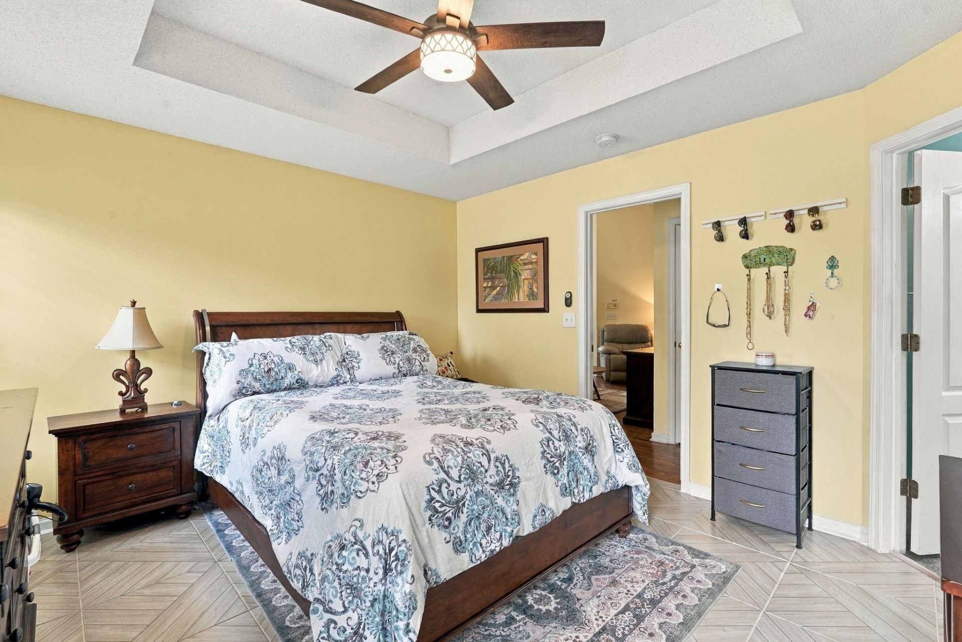 8002 Leeward Ln. Photo 27