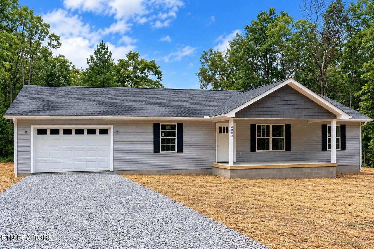 4005 Yellow Knife Drive, Crossville, TN 38572 Main Photo