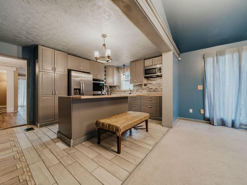 300 Dunbarton Road, Gahanna, OH 43230 Photo 10