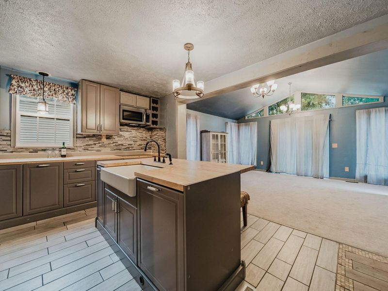 300 Dunbarton Road, Gahanna, OH 43230 Photo 11