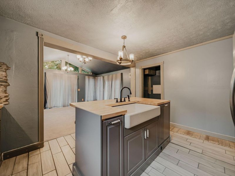 300 Dunbarton Road, Gahanna, OH 43230 Photo 17