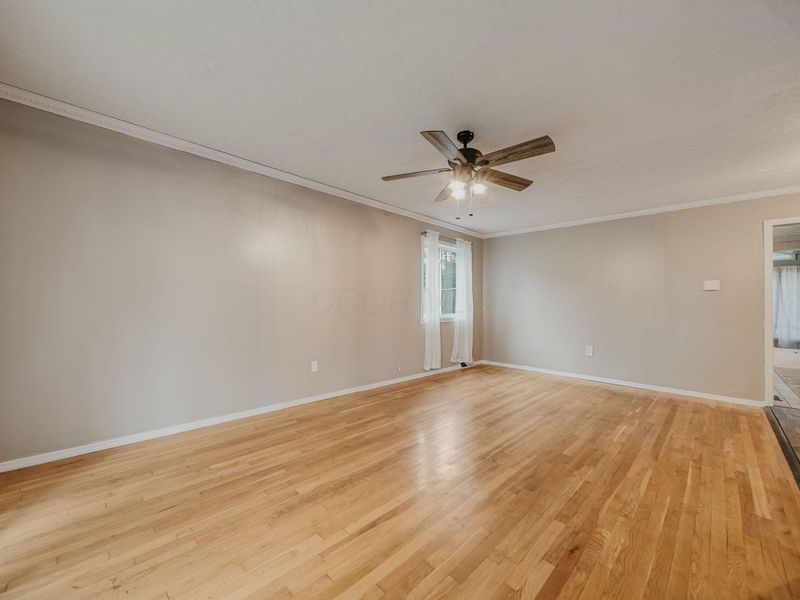 300 Dunbarton Road, Gahanna, OH 43230 Photo 8