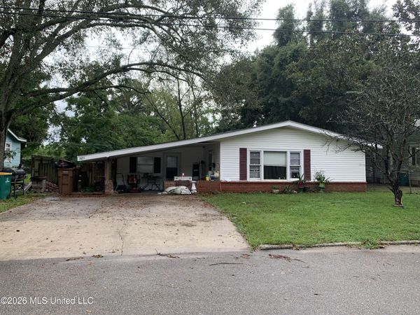 1625 Pringle Circle, Biloxi, MS 39531