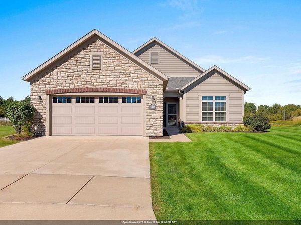 3421 PEPPERGRASS COURT, Green Bay, WI 54311