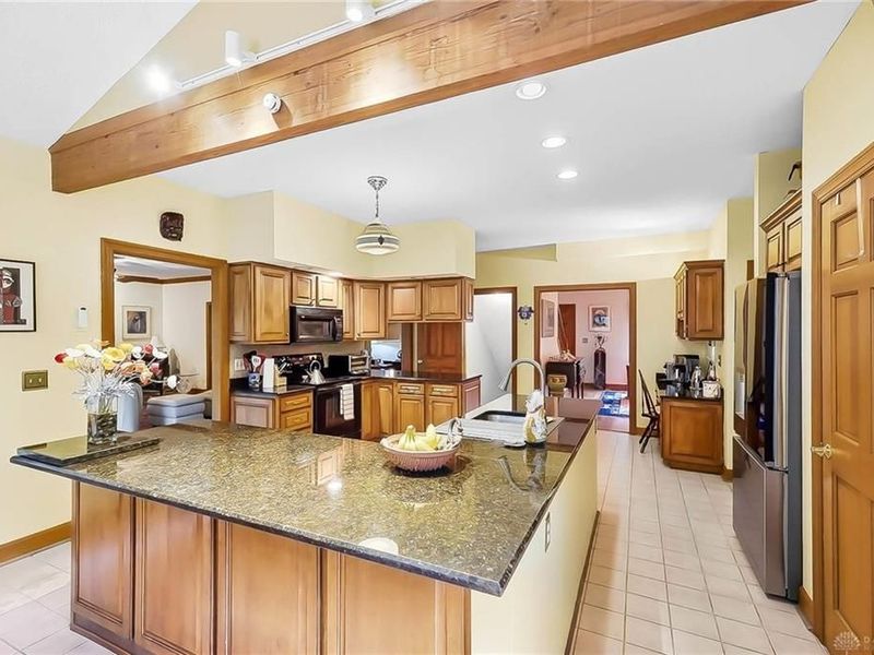 1079 Berryhill Road, Bellbrook, OH 45305 Photo 21