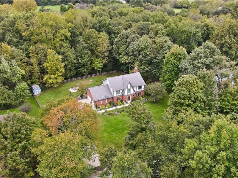 1079 Berryhill Road, Bellbrook, OH 45305 Photo 3