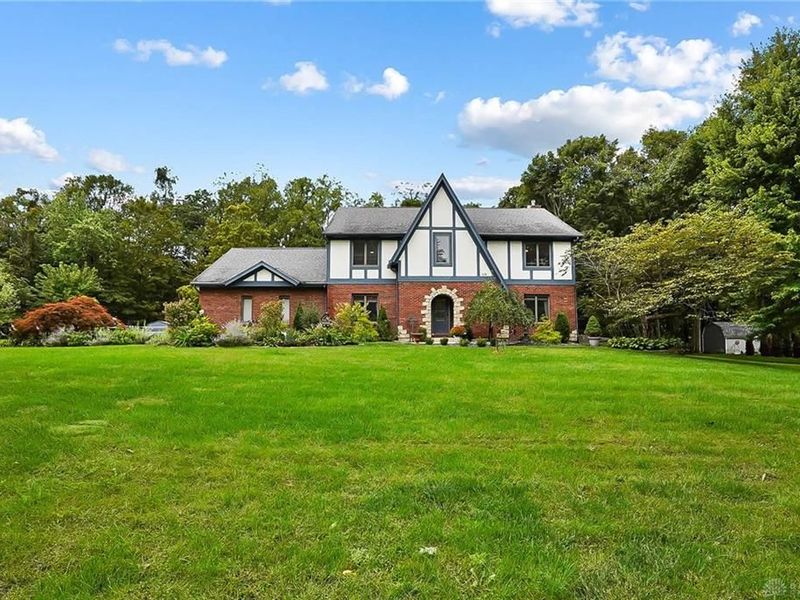 1079 Berryhill Road, Bellbrook, OH 45305 Photo 8