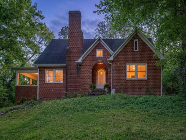 330 Tunnel Boulevard , Chattanooga, TN 37411