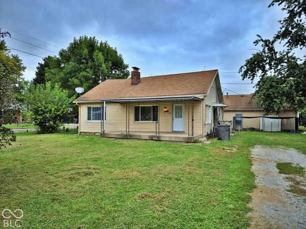 1745 N Lesley Avenue , Indianapolis, IN 46218
