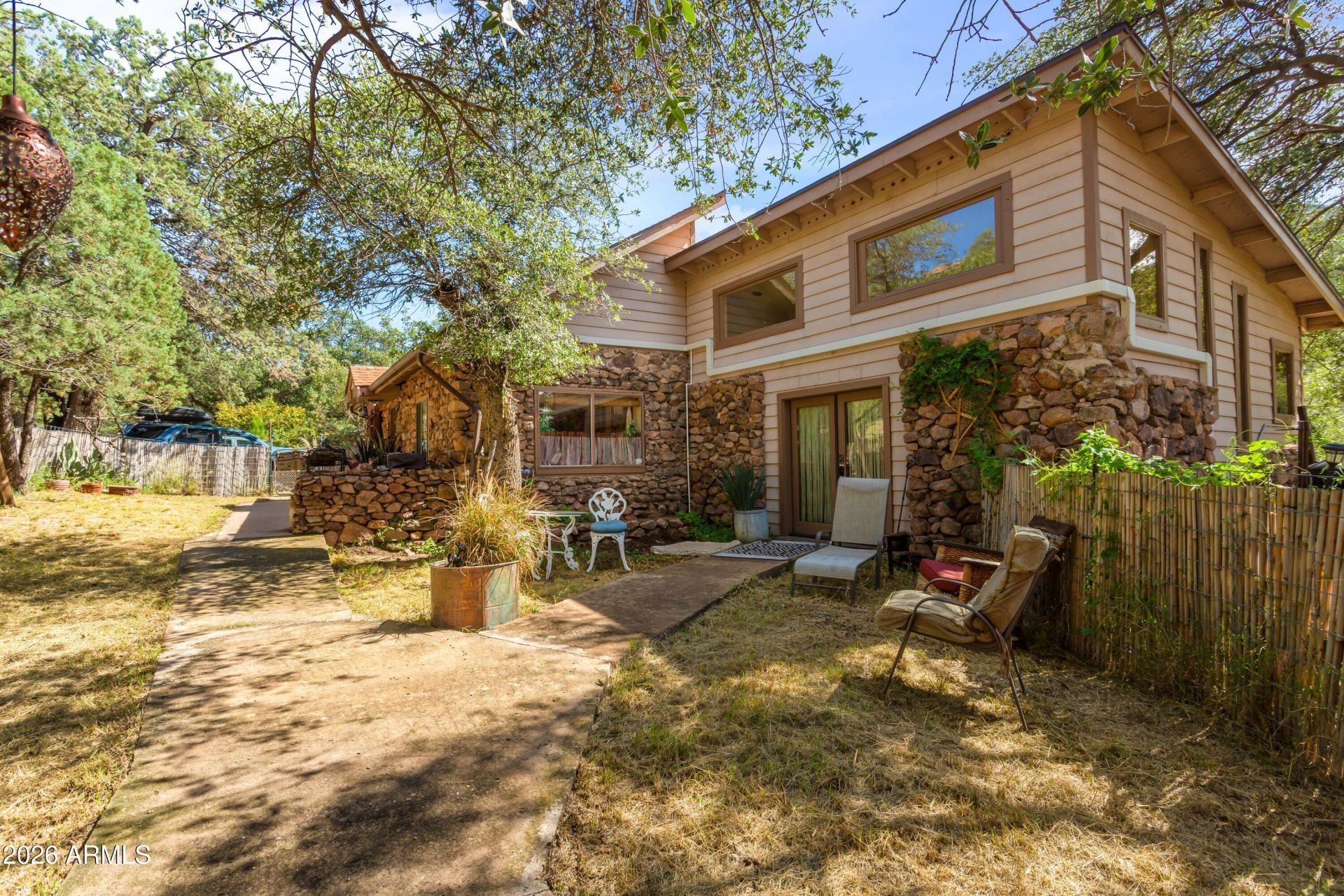2267 W Mule Pass, Bisbee, AZ 85603 Main Photo