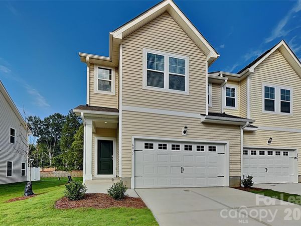 6013 Dutton Drive , Charlotte, NC 28202