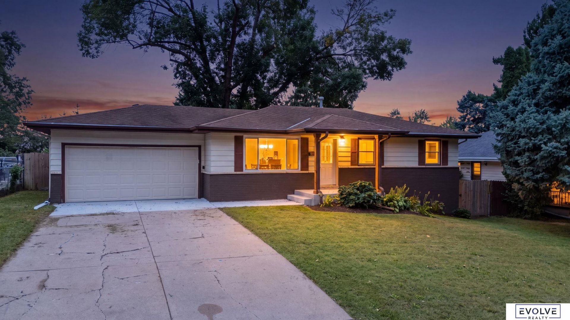68147 Homes for Sale and Real Estate, Omaha, NE - NP Dodge Real Estate