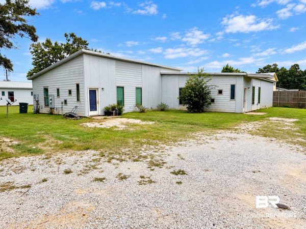 1734 N Pine Street, Foley, AL 36535