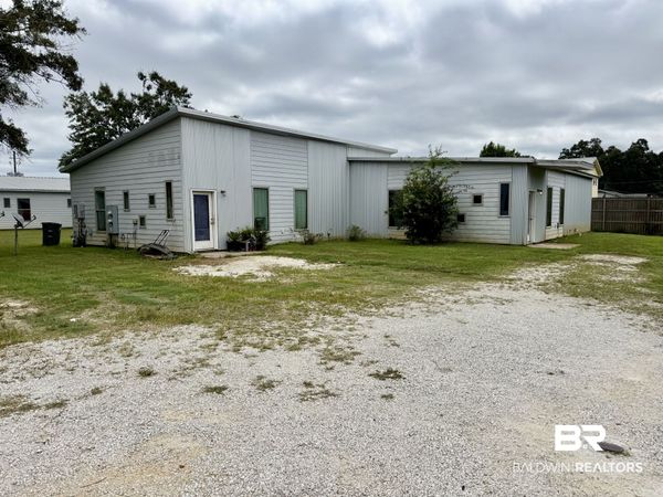 1734 N Pine Street, Foley, AL 36535