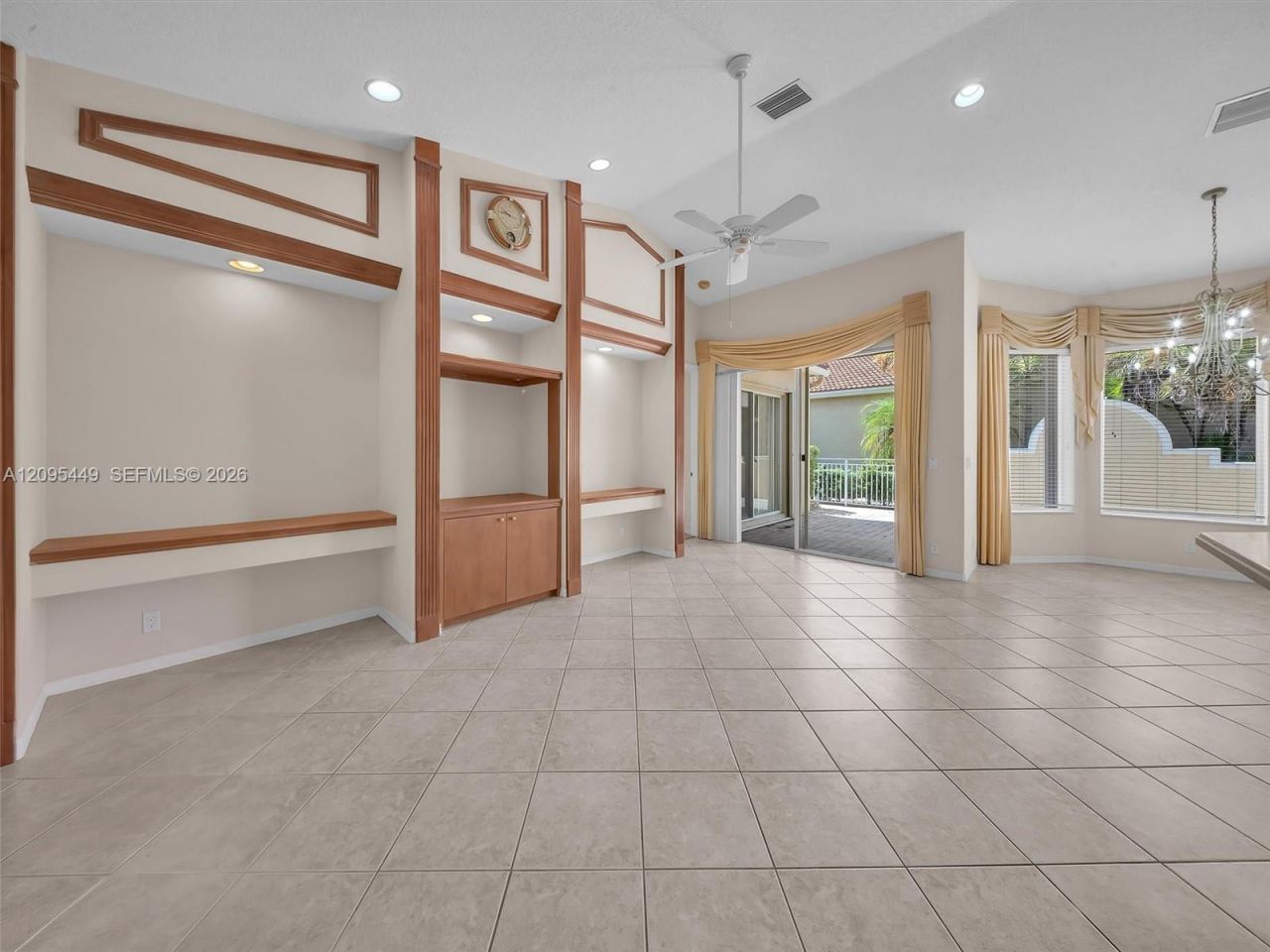 2418 Sandy Cay, West Palm Beach, FL 33411 Photo