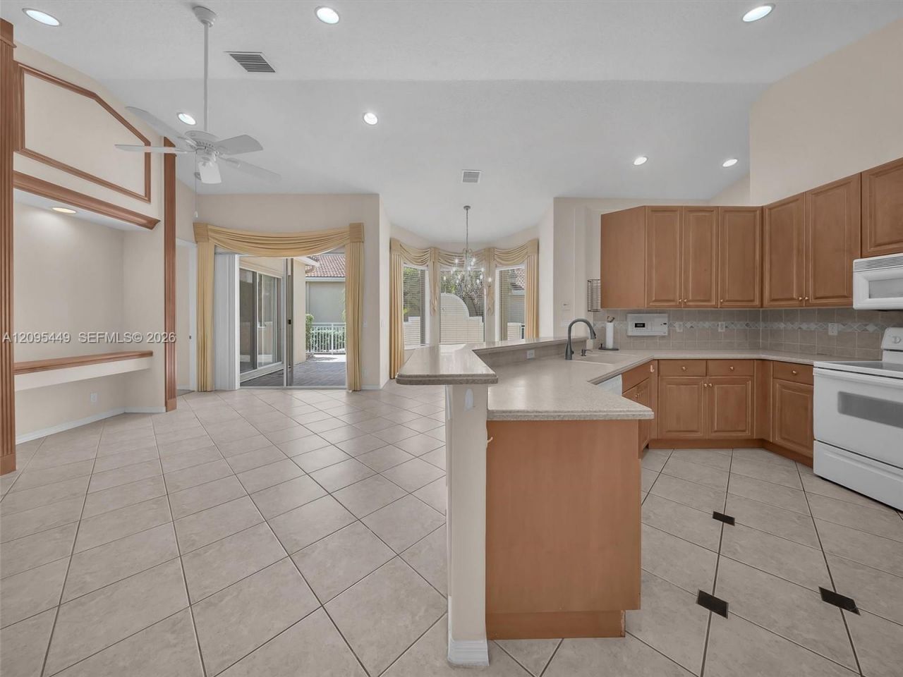 2418 Sandy Cay, West Palm Beach, FL 33411 Photo