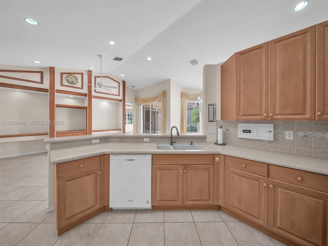 2418 Sandy Cay, West Palm Beach, FL 33411 Photo