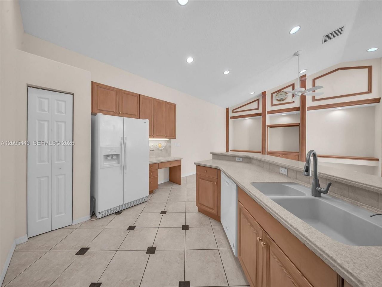 2418 Sandy Cay, West Palm Beach, FL 33411 Photo
