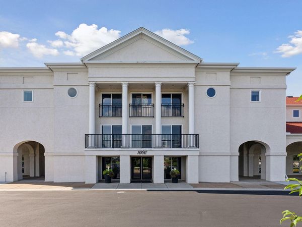1666 Coffman Street , Unit 127, Falcon Heights, MN 55108